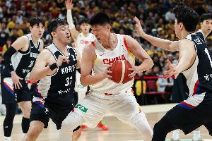 體壇周報：又一次，中國男籃迷失在了五棵松