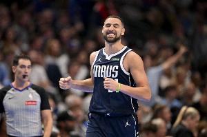 徹底瘋狂！克萊再中漂移三分反超快船 個人第5記