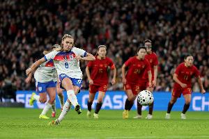 黃健翔：中國(guó)女足與歐美整體差距早已無法回避，最大差距身體條件