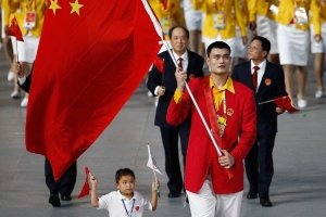 楊毅：姚明08奧運(yùn)會(huì)為何大家認(rèn)可他是領(lǐng)袖？因他場上場下都在發(fā)聲