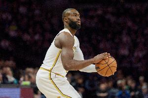 手感不佳但勝在全面！杰倫·布朗13中3&16罰12中 砍19分12板11助