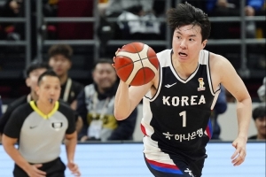 唉！被他做到了！李賢重此前采訪：我絕對(duì)想連續(xù)2場(chǎng)戰(zhàn)勝中國(guó)男籃