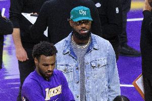 夸梅：老詹也是底層出身 若當(dāng)時(shí)他的機(jī)會(huì)被關(guān)系戶搶了 他會(huì)怎樣？