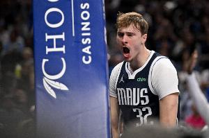 可以多攻！弗拉格籃下再打2+1 連續(xù)兩個(gè)