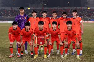 川媒：國少隊入選球員來源豐富，通過高質(zhì)量比賽穩(wěn)步成長