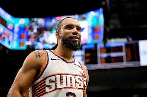 無限讓東契奇單打！湖人一打四看無可奈何 后場防守仍是最大短板