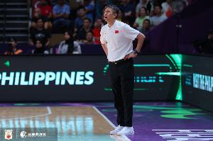 媒體人：郭指導(dǎo)二進(jìn)宮從一開始就不看好 現(xiàn)在誰敢接這個(gè)燙手山芋