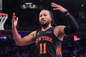 效率極低！布倫森21中6拿到15分3板11助1斷