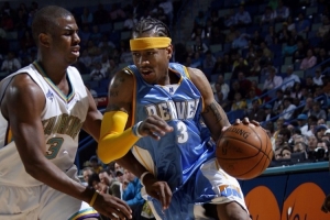 媒體人：保羅離隊確實也和他拎不清自己位置有關(guān) 參考當年艾弗森