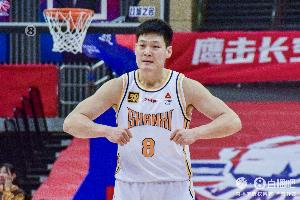 百步穿楊！張寧半場13分鐘7投5中拿到16分2斷 三分4中3