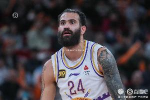 就靠你！里勒罰球絕殺比賽 13中11高效砍下26分5助攻2搶斷