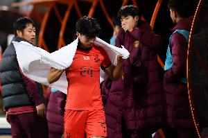 記者：熊貓杯染紅的汪士欽落選U22國足，應(yīng)該是帶有懲罰性的