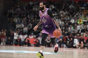 得分手！里勒替補(bǔ)出戰(zhàn)僅9分鐘 7中6高效砍下13分2助