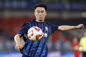 直播吧：鄧涵文合同到期告別武漢三鎮(zhèn)，與玉昆已基本達(dá)成轉(zhuǎn)會(huì)共識(shí)