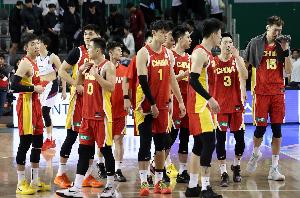 籃協(xié)負(fù)責(zé)人：對(duì)世預(yù)賽兩場(chǎng)失利 籃協(xié)將堅(jiān)決直面問(wèn)題&不回避不逃避