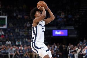 打得可以！韋爾斯11中7拿到17分3板1斷 正負值+19