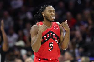 里突外投！奎克利三節(jié)18中9獨(dú)得26分 得分已創(chuàng)個(gè)人賽季新高