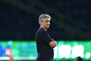 足球報(bào)：?jiǎn)痰舷窭硐胫髁x者，他對(duì)玉昆的打磨至少一個(gè)賽季才能定型