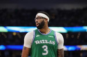 能否迎來(lái)反彈？濃眉：計(jì)劃出戰(zhàn)明天背靠背對(duì)陣火箭的比賽