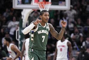 燃盡了！小凱文·波特16中11空砍32分4板6助4斷1帽 三分9中7