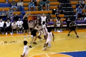 沖擊力十足！張博源15中6得18分9板2助 三分4中1