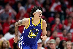 6人缺陣取勝！桑托斯：被絕殺后馬上爆冷贏球 這就是NBA奇妙之處