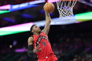 菲茲戴爾：巴雷特是膠水型球員 他能拿30分也能鎖死對手