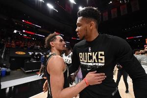 媒體人：老鷹不想白白丟掉吹楊 現(xiàn)在他們需要真正的大哥 比如字母