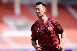 媒體人：徐新是云南玉昆補(bǔ)強(qiáng)中場(chǎng)頭號(hào)目標(biāo)，談判進(jìn)度80%