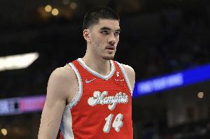 開局就下馬威！埃迪前3投全中&半場拿7分7板3助 正負(fù)值+17