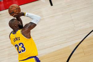 都回來(lái)啦！今日湖人客戰(zhàn)76人 詹姆斯將迎來(lái)復(fù)出！