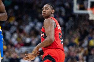 傷缺！鶯歌：巴雷特在場(chǎng)時(shí)我們進(jìn)攻會(huì)更流暢 要充分利用現(xiàn)有陣容