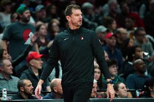 斯普利特談失利：我們輸?shù)袅嘶@板還有很多失誤 糟糕的事同時發(fā)生