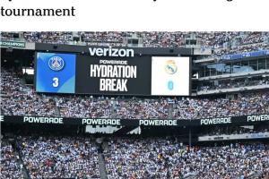 世界杯新增上下半場(chǎng)強(qiáng)制補(bǔ)水，TA：FIFA把世界杯比賽分成了四節(jié)