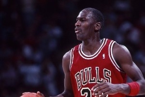 奎因未來(lái)之星？有過(guò)30+三雙的菜鳥(niǎo)：?jiǎn)處?kù)東里在列 大O掄了17次