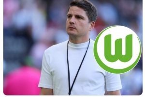 德天空：施韋格勒將離開(kāi)法蘭克福，出任狼堡總監(jiān)&補(bǔ)償金50萬(wàn)歐