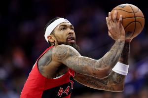 牽制力！英格拉姆借掩護(hù)擊地妙傳 珀?duì)柼貭栱樝螺p松上籃！