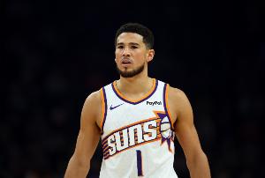 NBA杯1/4決賽太陽對陣?yán)做?布克因腹股溝傷病繼續(xù)缺陣