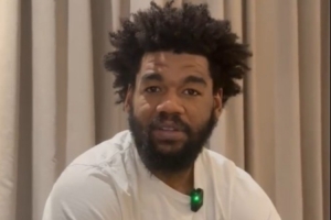 梅森·瓊斯：詹姆斯是最佳球員之一 他早上5點(diǎn)半就到健身房