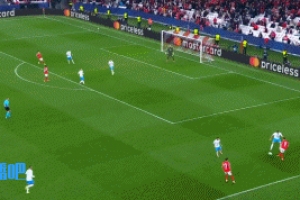 難道連勝要來了？本菲卡再入一球，暫2-0領先那不勒斯