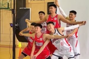 揭秘帥照的背后！敬請(qǐng)收看廣州男籃官拍日花絮第一集??