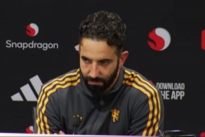 阿莫林：馬奎爾+德里赫特缺席 芒特能很好地平衡我們的攻守