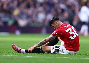 ??倒霉！阿莫林：舍什科食物中毒了，他下輪能不能上還得再看看