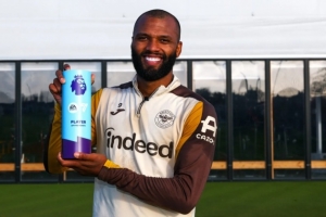 4場(chǎng)5球！布倫特福德前鋒伊戈?duì)枴さ賮喐戤?dāng)選英超11月最佳球員