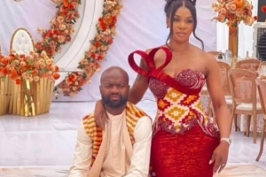 與青島海牛鬧翻的蘭克爾·澤，12月7日正式完婚