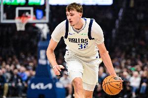 弗拉格：與詹姆斯科比這樣的傳奇并列不可思議 夢想照進(jìn)了現(xiàn)實(shí)