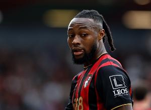 舍伍德：利物浦會在一月追求塞梅尼奧 價格合適他們會放走薩拉赫