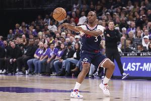 大范：保羅這種不上場的球員很難做領(lǐng)袖 尤其當(dāng)你是外來戶的時候