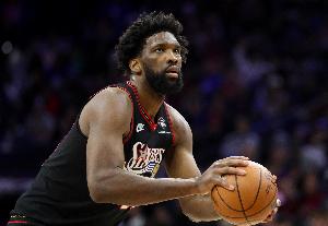 砍39分！恩比德：這是給那些認(rèn)為我不行了的人看的 我仍然能行