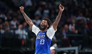 濃眉：無論球隊需要什么馬紹爾都全力以赴 從首發(fā)變替補也無所謂